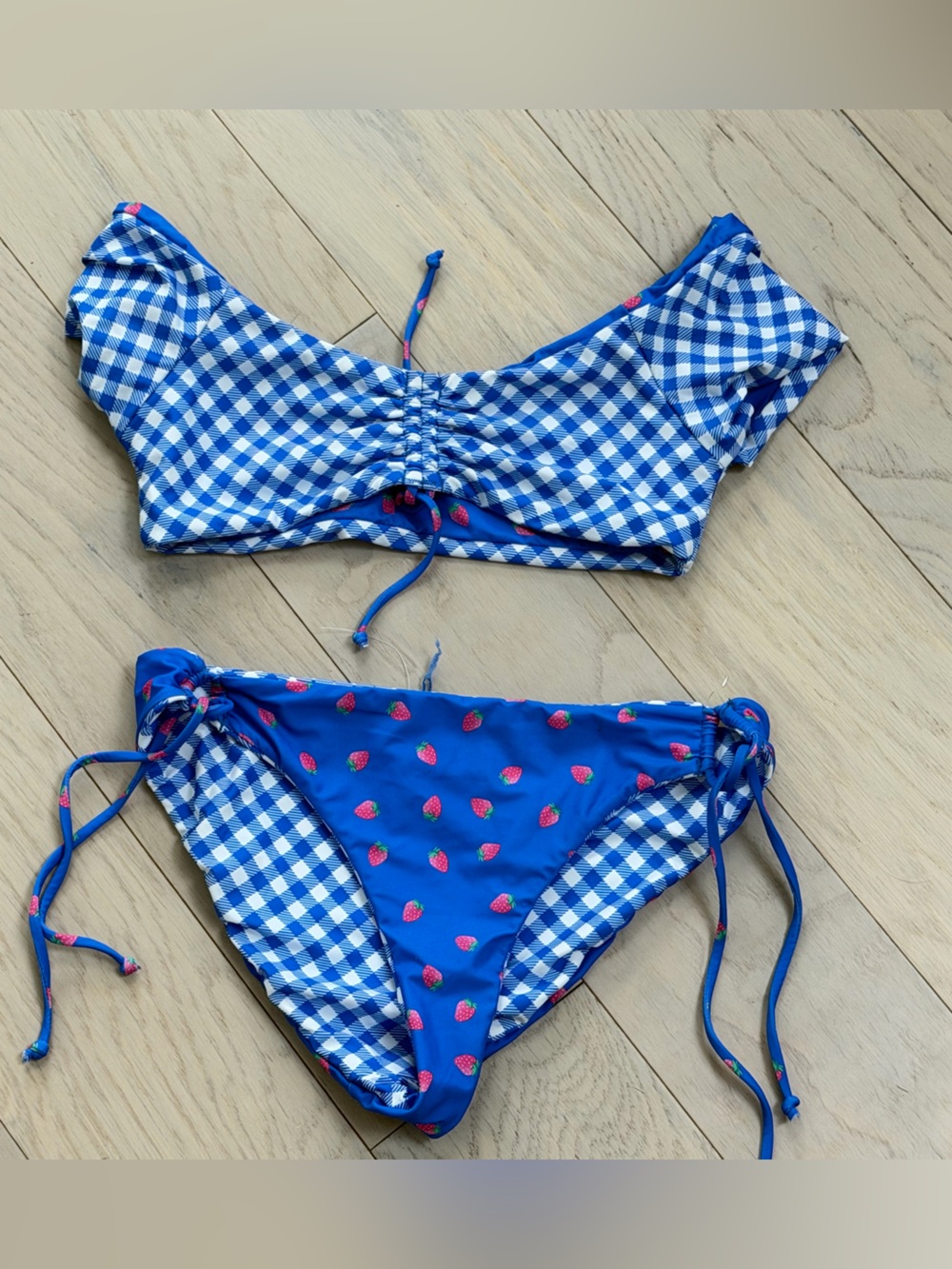 Kids Blue Strawberry & Gingham Reversible Kids Bikini 10/12 New without tags!
